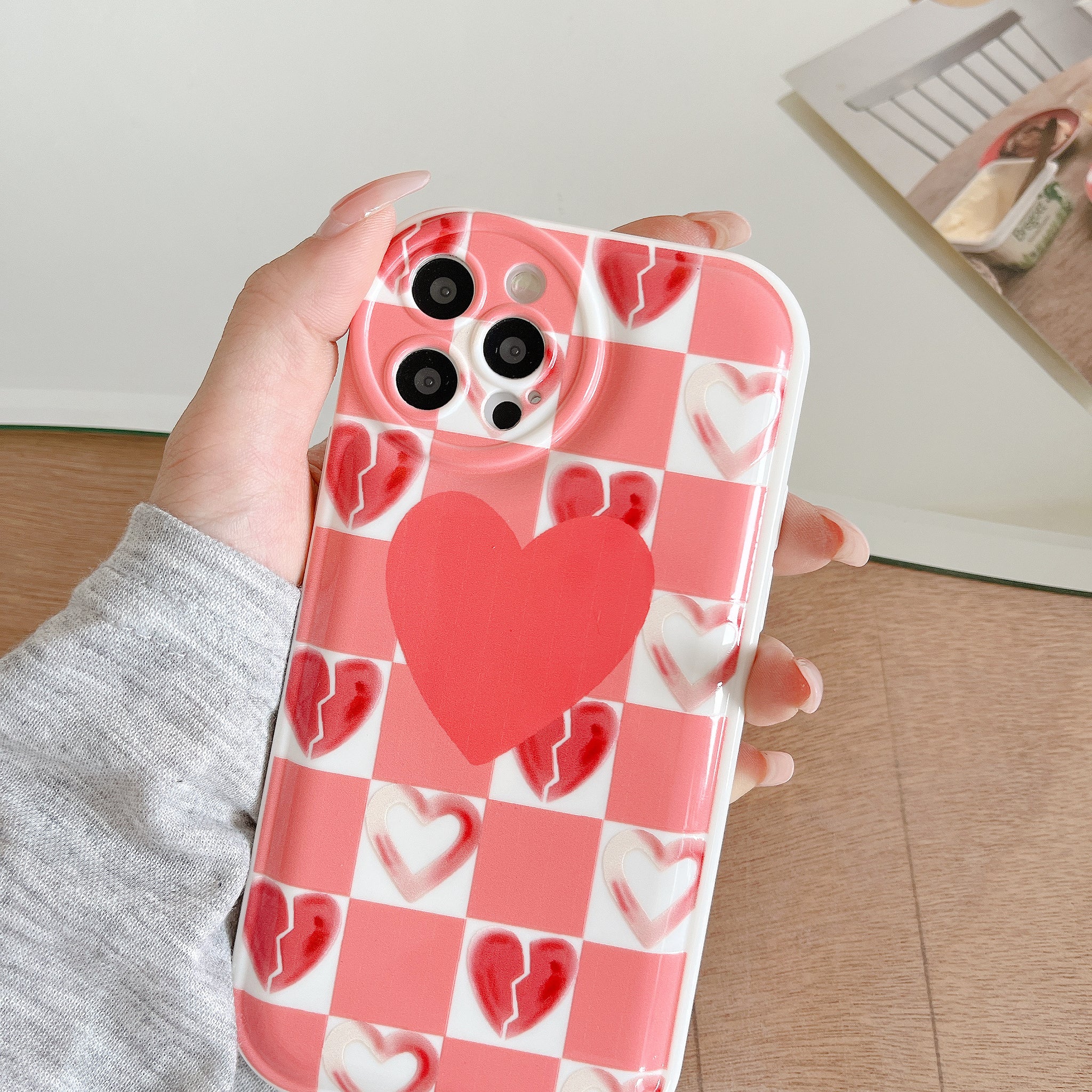 Cute Heart Pattern iPhone Cases for Series 14 13 12 11 X Xs XR Pro Max