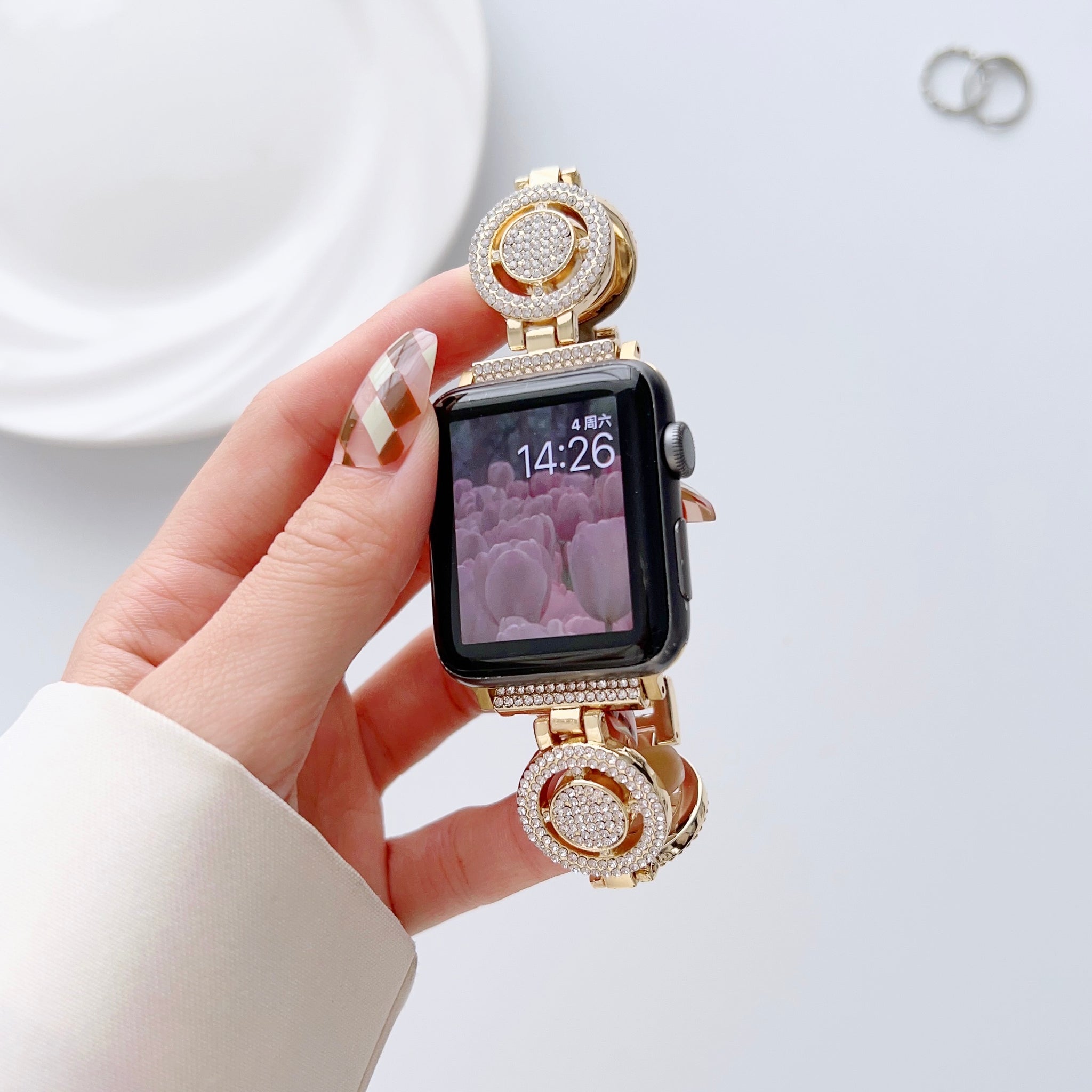 Luxury Rhinestone Halo Style Adjustable Bracelet Apple Watch Bands for iWatch All Series